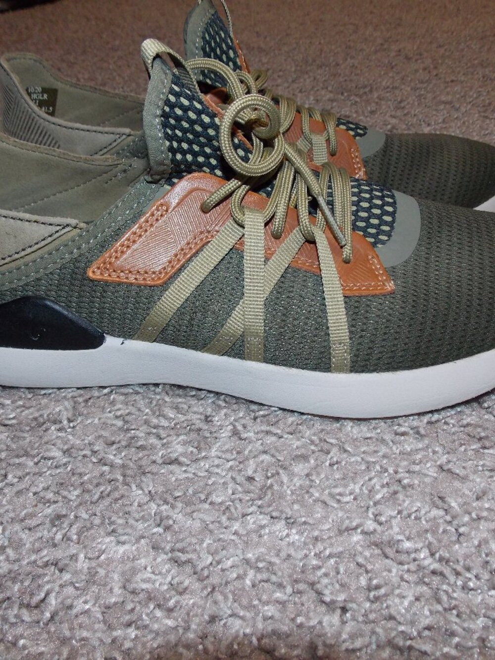 OluKia Mio Li Size 8.5